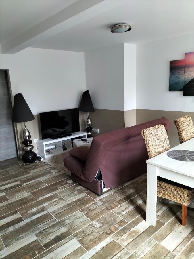 Au Velo Fleuri Apartment